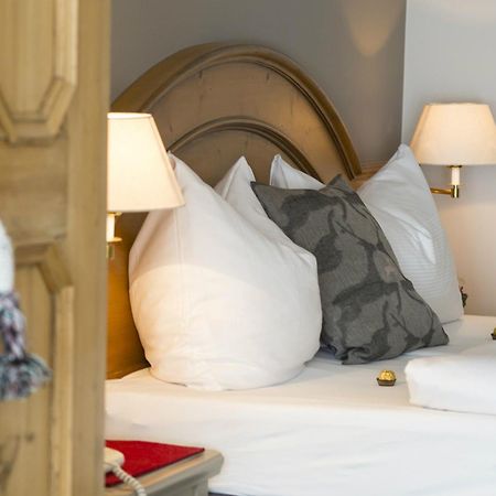 Alpenhotel Valluga Zürs Buitenkant foto