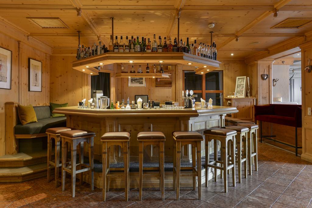 Alpenhotel Valluga Zürs Buitenkant foto