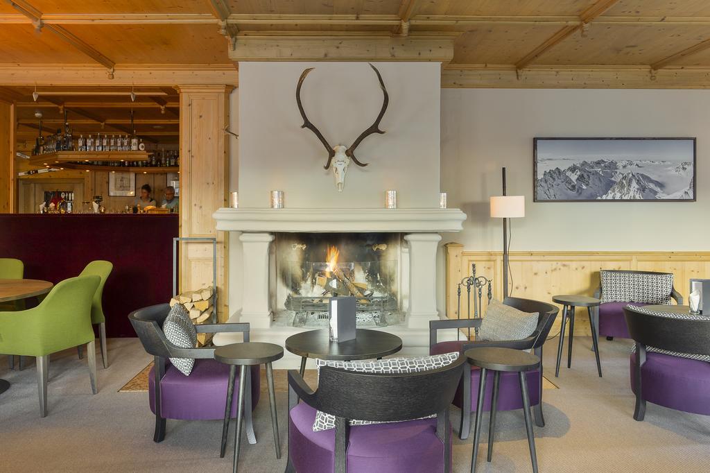 Alpenhotel Valluga Zürs Buitenkant foto